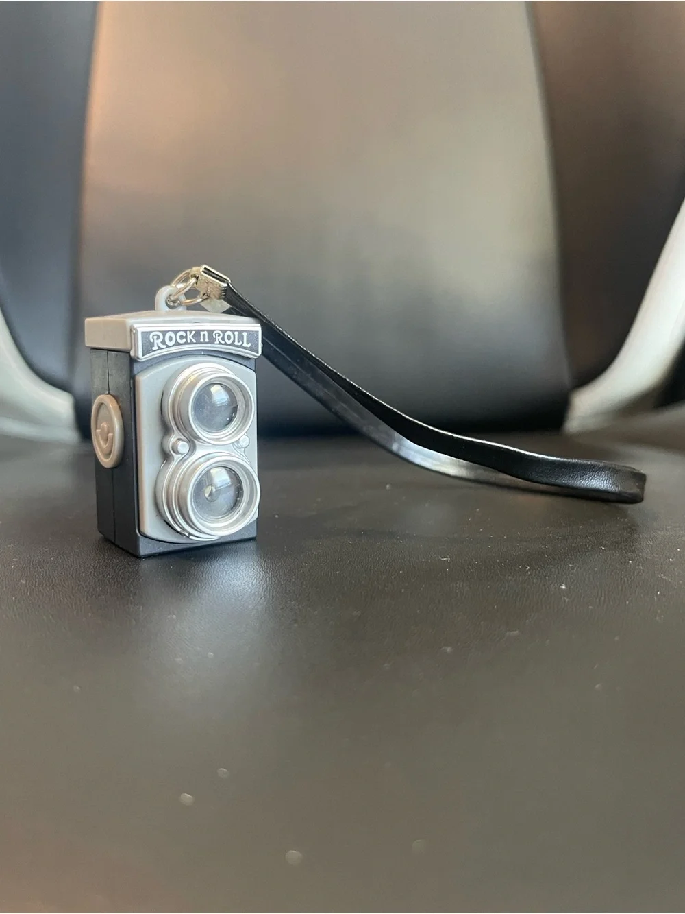 Mini Twin-Lens Camera Keychain - Black & Silver